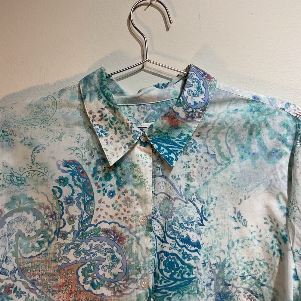 Chico's Blue Relaxed Button Down Shirt with Dress Collar And Eyelets Size 3 - Picture 6 of 13